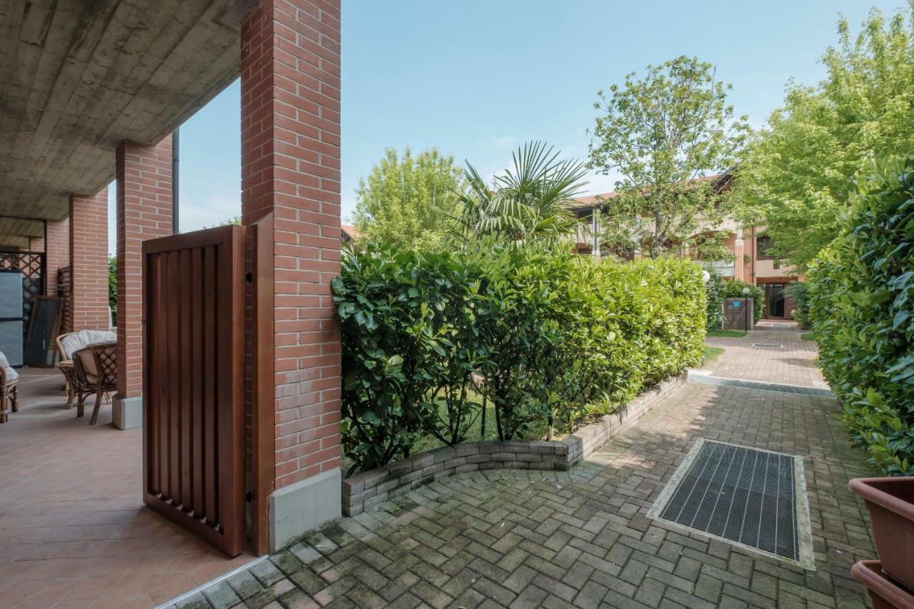 House And Green Sirmione - 2 Rooms Apartment Kültér fotó